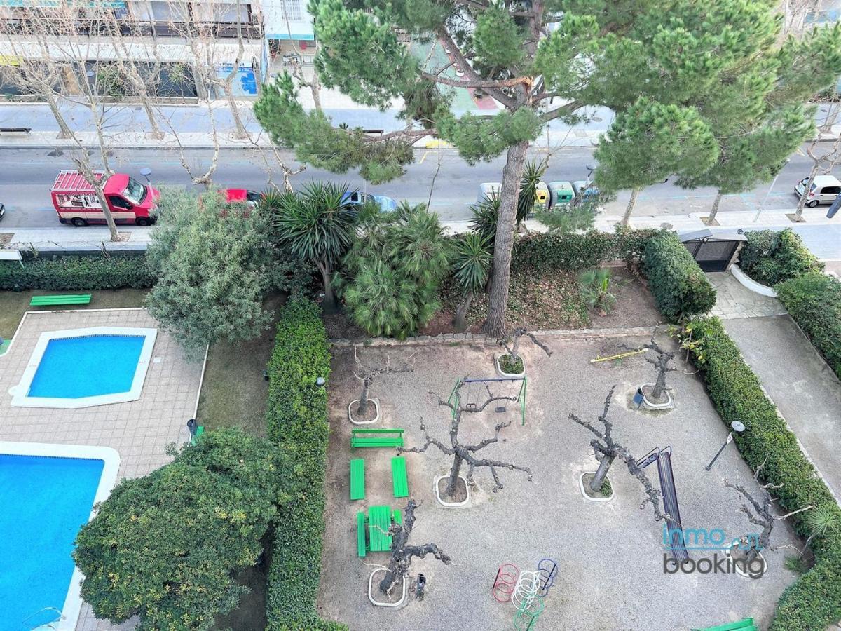 Sun Beach Gisamar Салоу Екстериор снимка