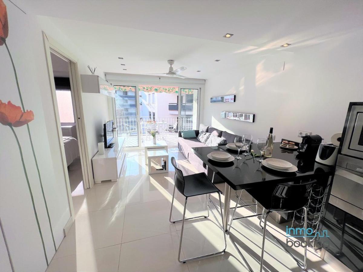 Sun Beach Gisamar Салоу Екстериор снимка