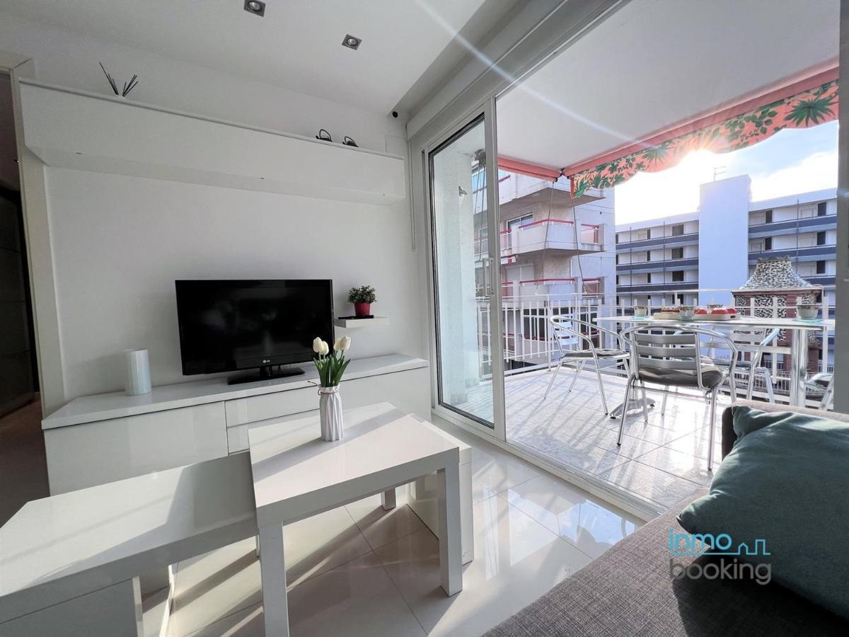 Sun Beach Gisamar Салоу Екстериор снимка